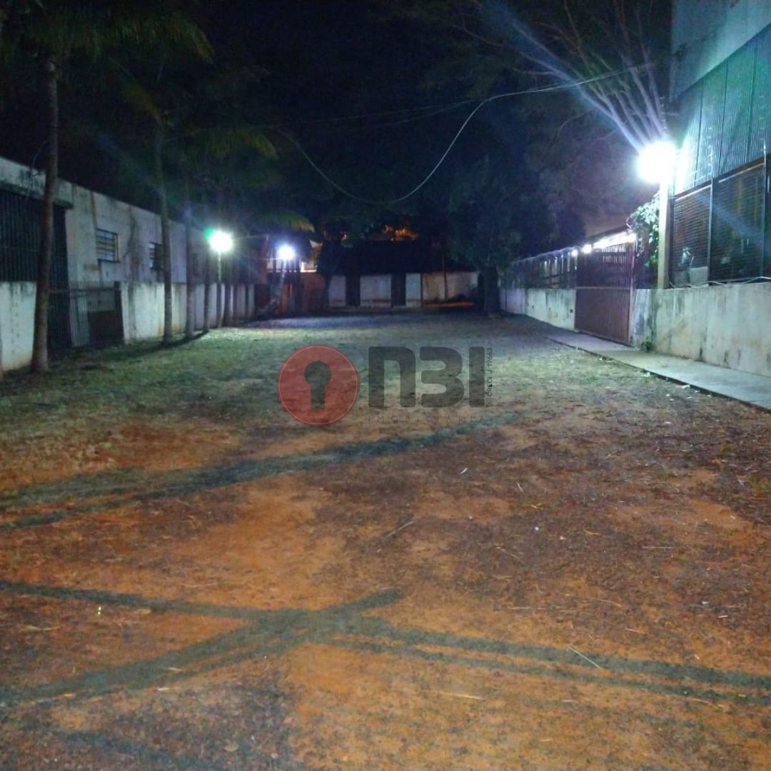 Galpão / Depósito / Armazém  à venda, 660m² — foto 16 de 39