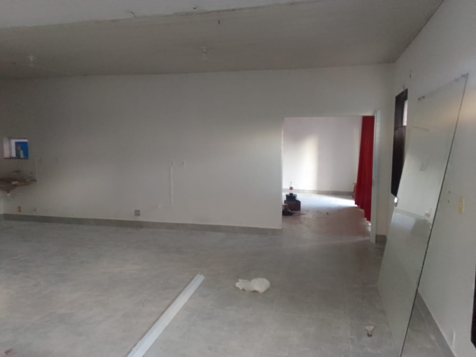 Imóvel Comercial com 2 quartos para aluguel, 100m² — foto 8 de 11