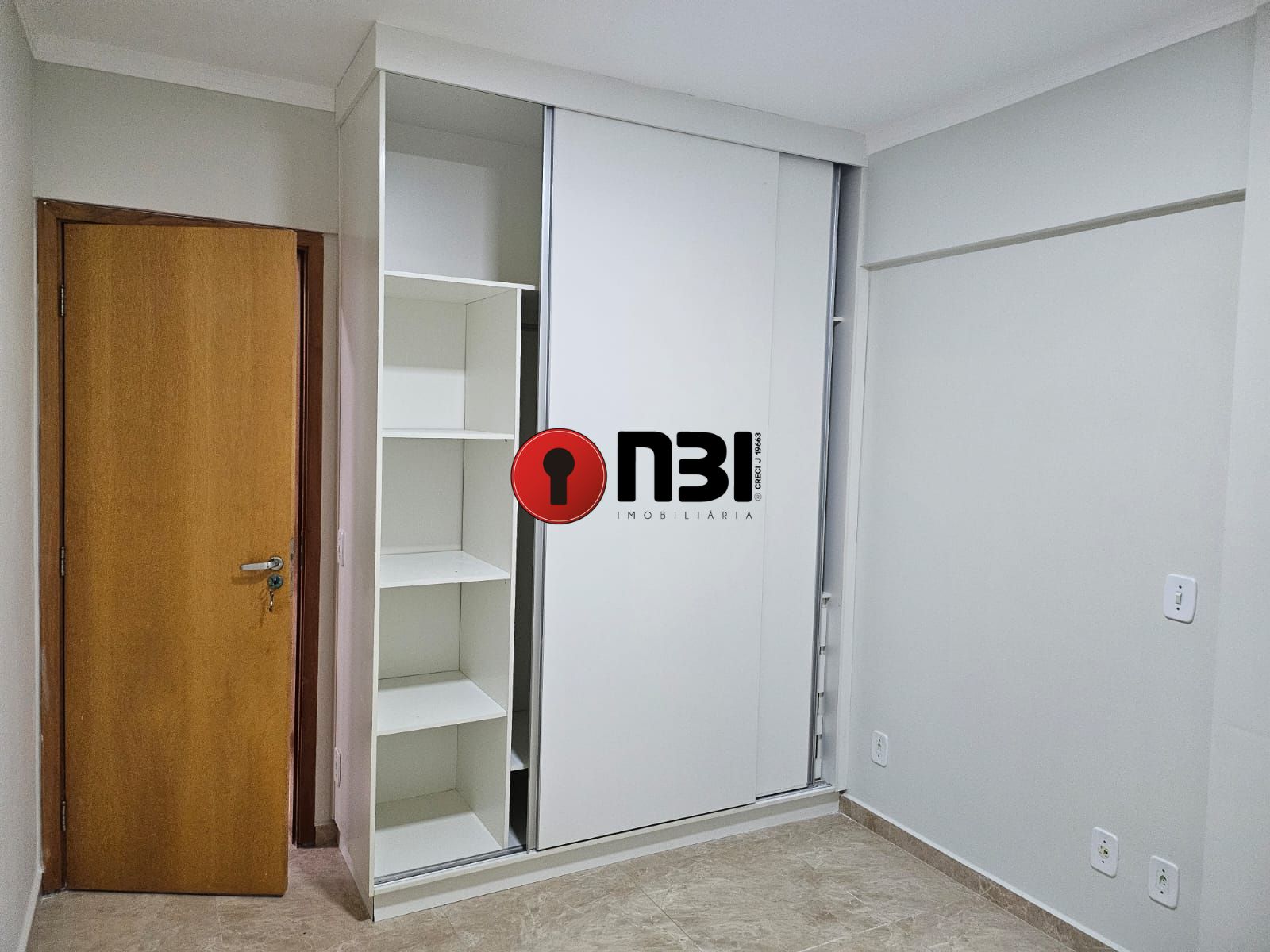Apartamento com 2 quartos à venda, 70m² — foto 17 de 17