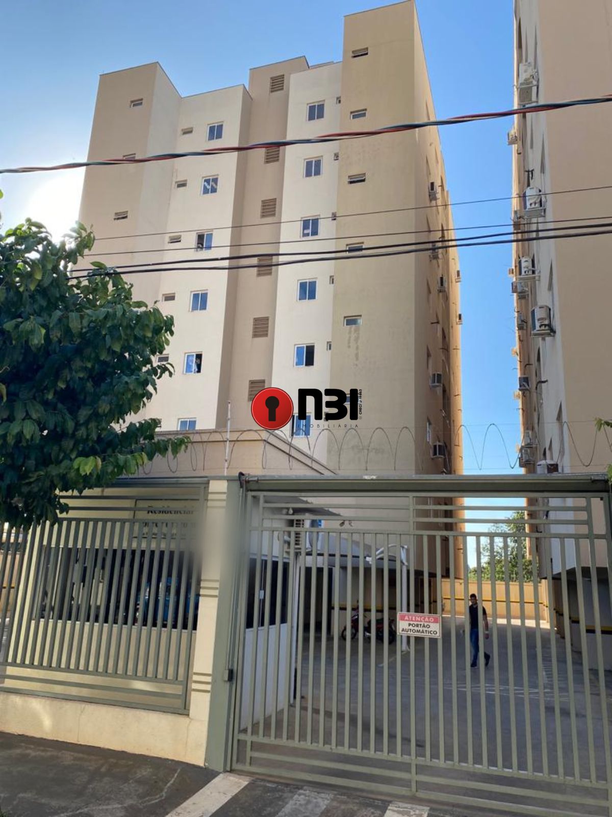Apartamento com 2 quartos à venda, 70m² — foto 1 de 17