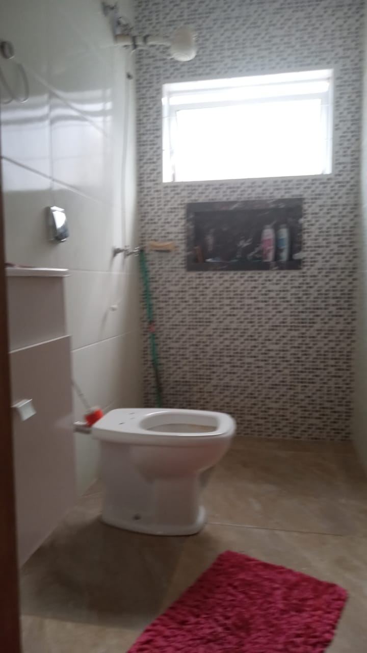 Casa com 2 quartos à venda, 64m² — foto 2 de 11