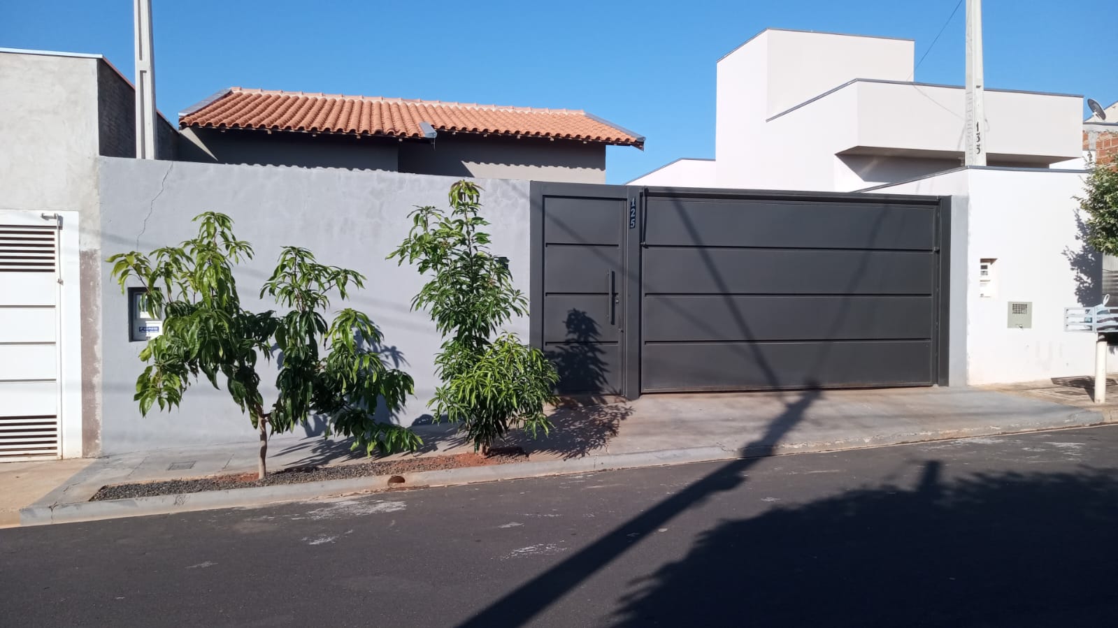 Casa com 2 quartos à venda, 64m² — foto 1 de 11