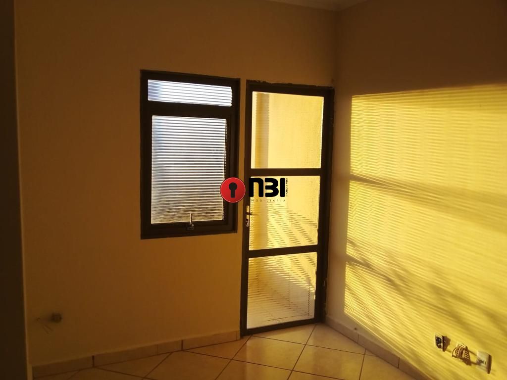 Apartamento com 2 quartos à venda, 80m² — foto 2 de 23
