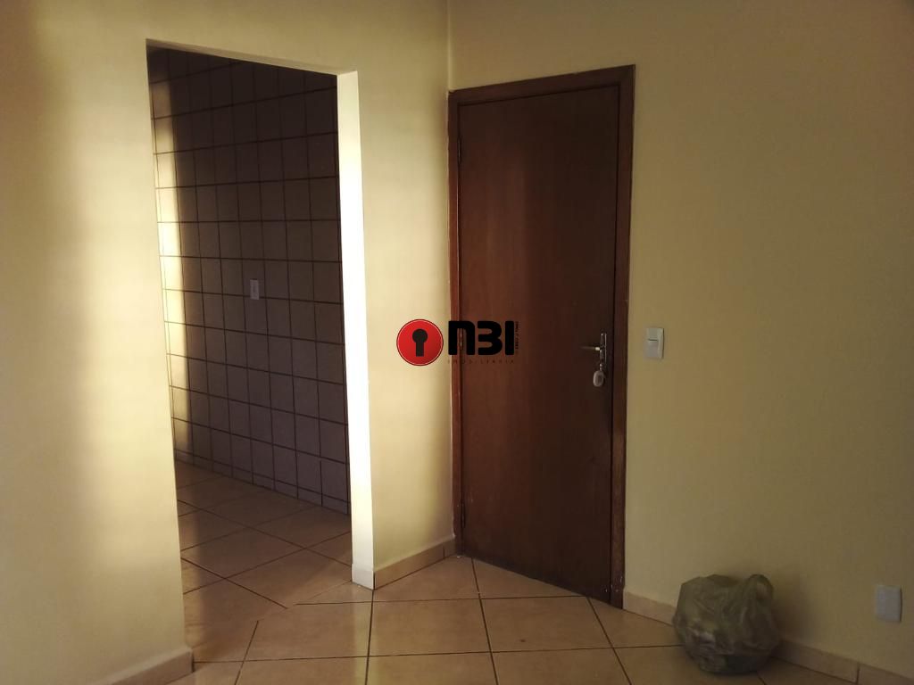 Apartamento com 2 quartos à venda, 80m² — foto 5 de 23