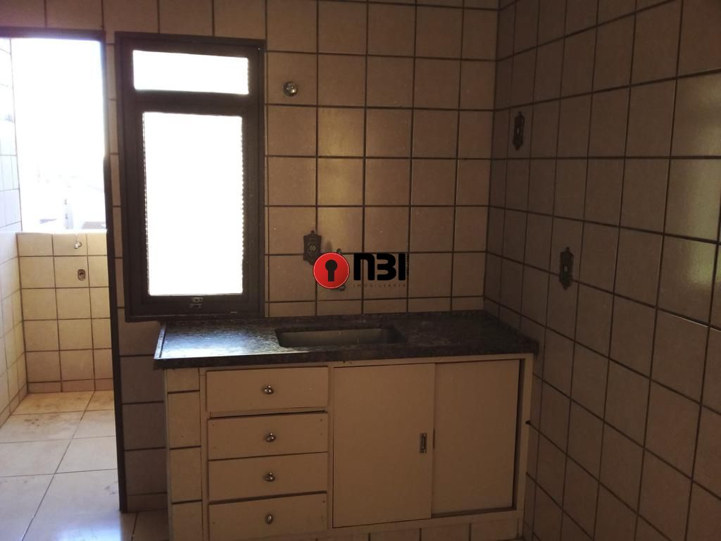 Apartamento com 2 quartos à venda, 80m² — foto 11 de 23
