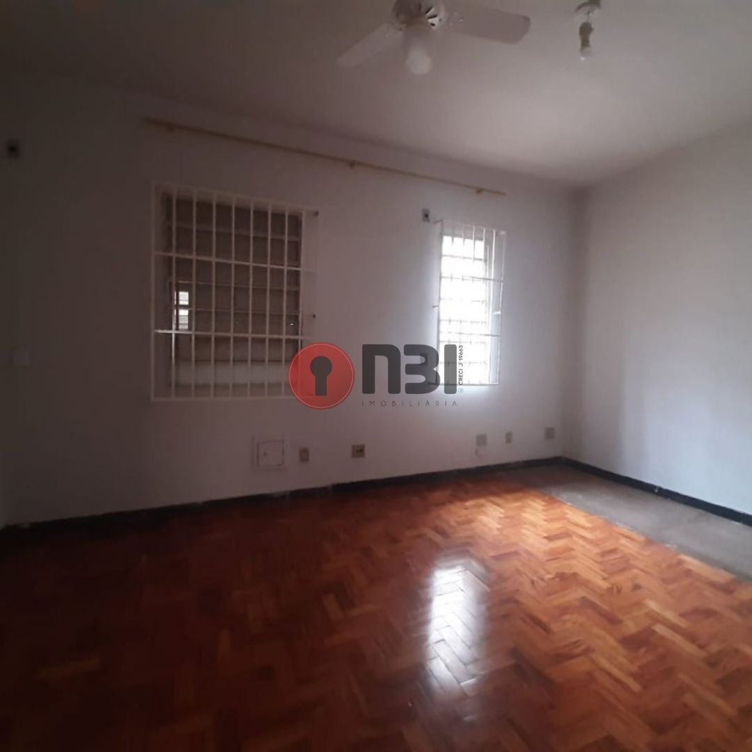 Galpão / Depósito / Armazém  à venda, 224m² — foto 13 de 18