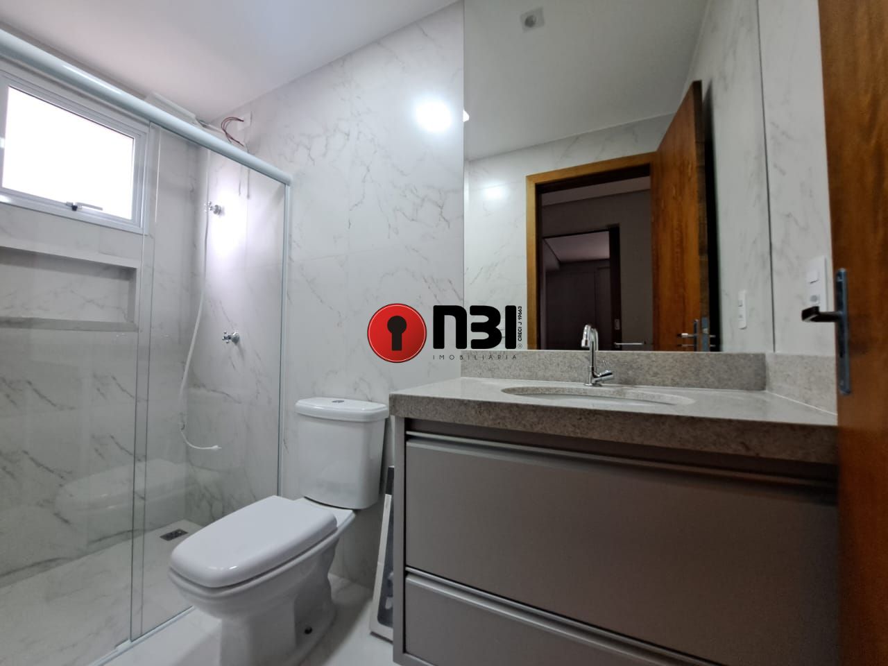 Apartamento com 2 quartos à venda, 100m² — foto 17 de 18