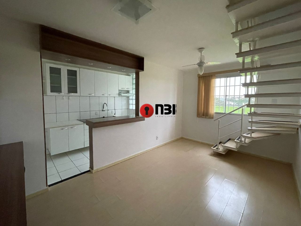 Apartamento com 2 quartos à venda, 85m² — foto 1 de 18