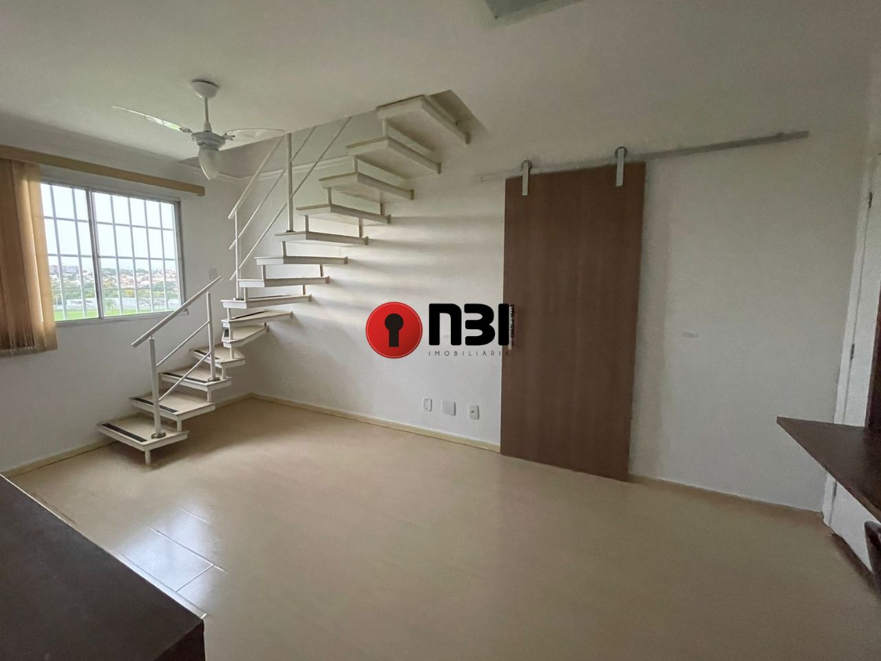 Apartamento com 2 quartos à venda, 85m² — foto 2 de 18