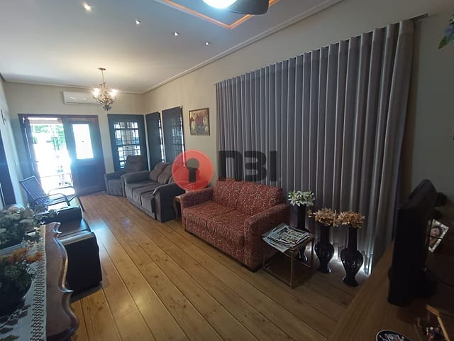 Casa com 3 quartos à venda, 250m² — foto 19 de 23