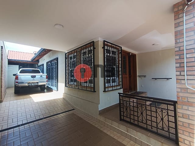 Casa com 3 quartos à venda, 250m² — foto 21 de 23