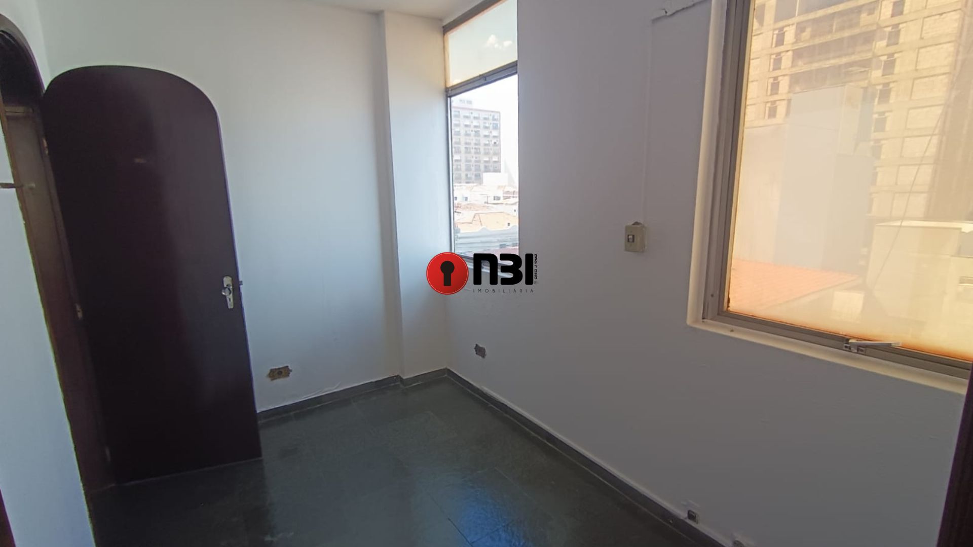 Conjunto Comercial / Sala com 3 quartos à venda, 40m² — foto 4 de 9
