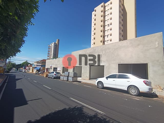 Galpão / Depósito / Armazém  para aluguel, 75m² — foto 1 de 10