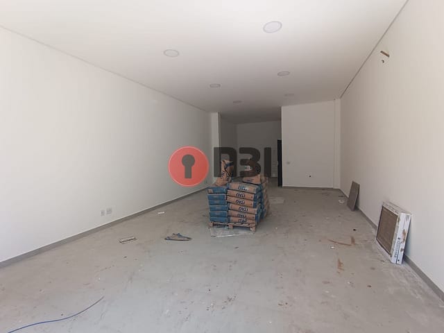 Galpão / Depósito / Armazém  para aluguel, 75m² — foto 4 de 10