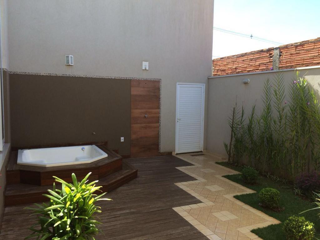 Casa de Condomínio com 3 quartos à venda, 250m² — foto 23 de 27