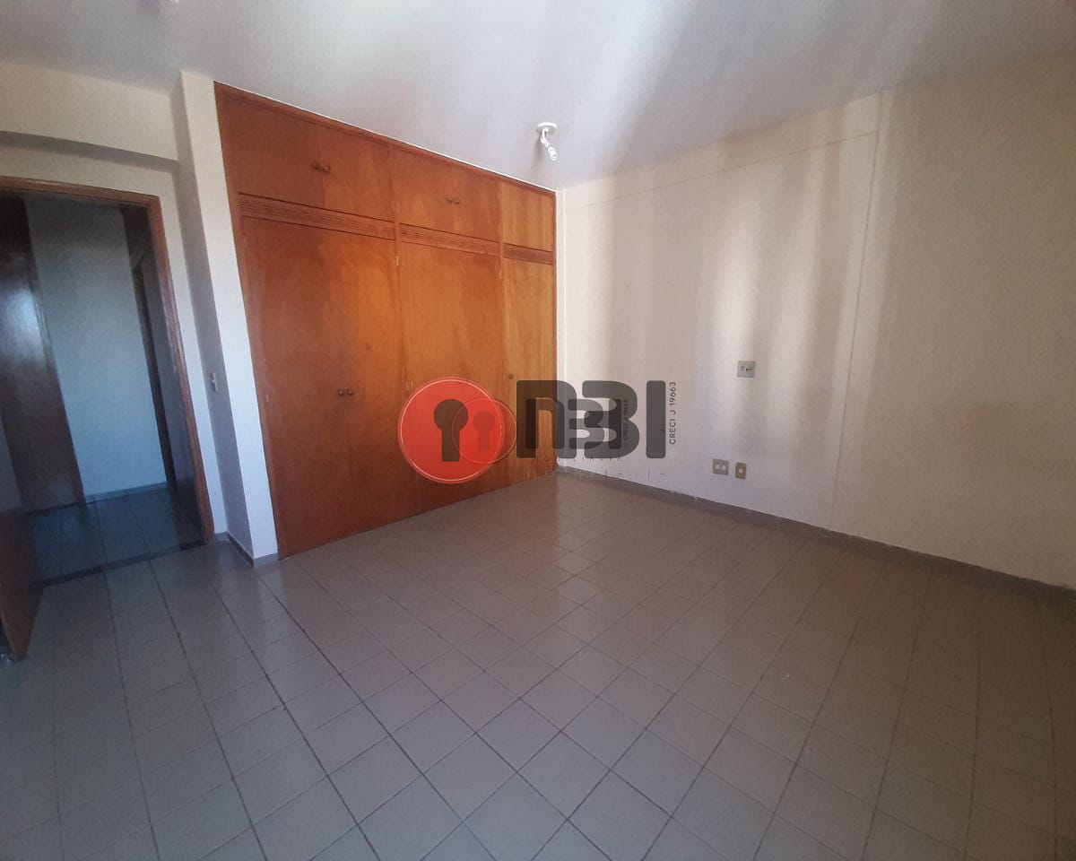 Apartamento com 2 quartos à venda, 100m² — foto 7 de 19