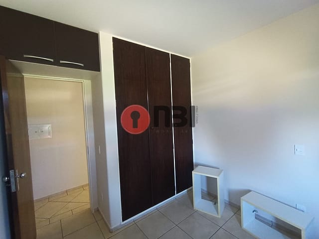 Apartamento com 2 quartos à venda, 70m² — foto 2 de 14