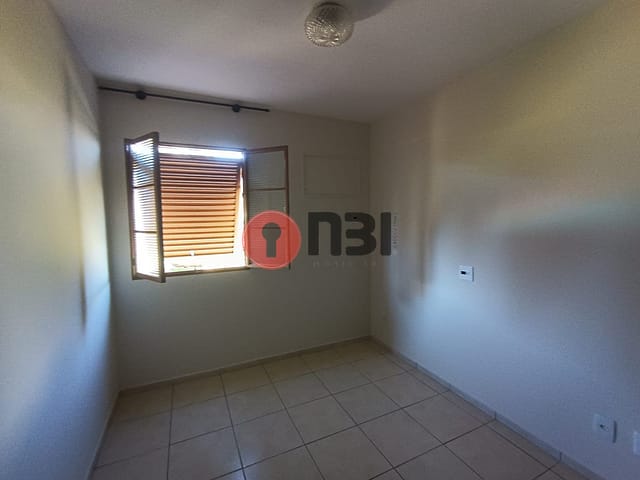 Apartamento com 2 quartos à venda, 70m² — foto 10 de 14