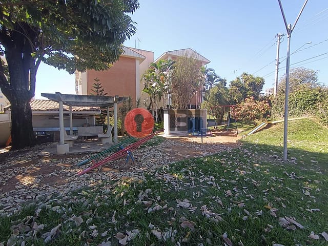 Apartamento com 2 quartos à venda, 70m² — foto 12 de 14