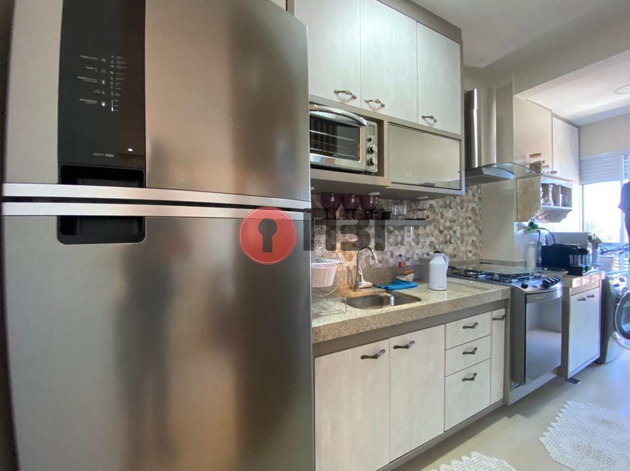 Apartamento com 2 quartos à venda, 74m² — foto 6 de 13
